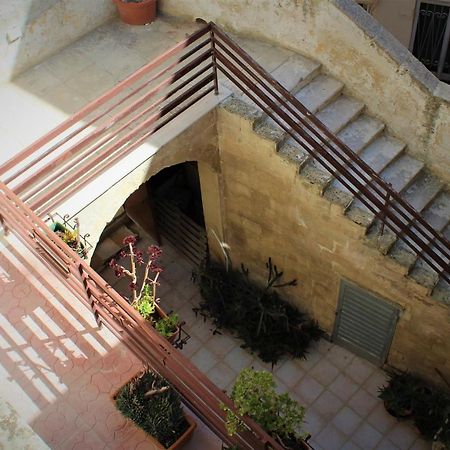 Dimora Vico Dei Nohi Bed & Breakfast Lecce Exterior foto